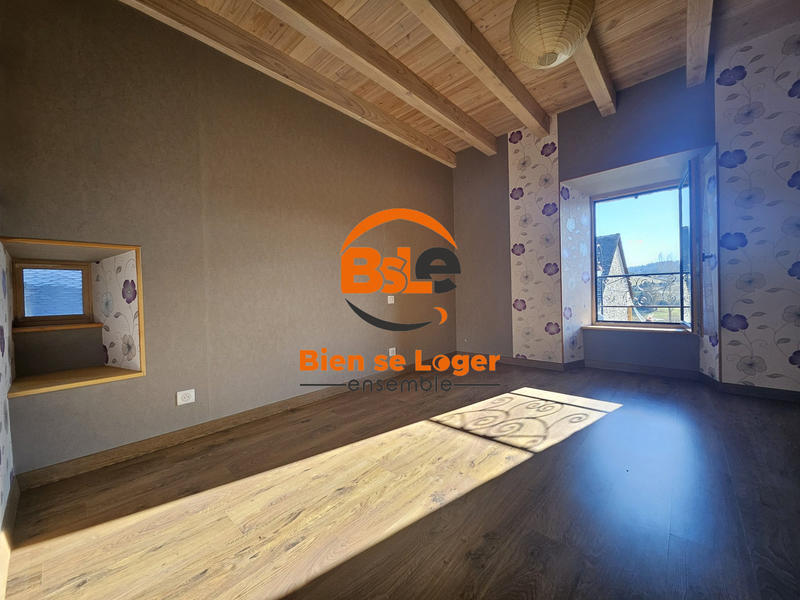 Appartement - 92 m² - 4 pièces