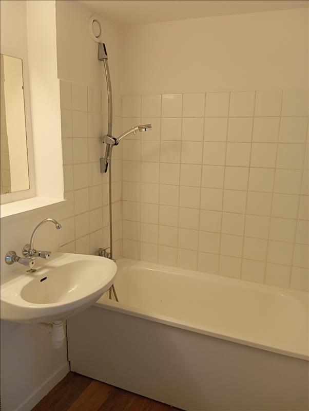 Studio - 15 m² - 1 pièce