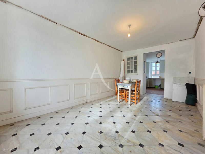 Maison - 170 m² - 7 pièces