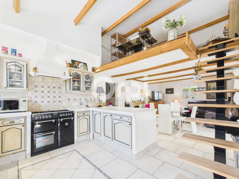 Maison - 165 m² - 7 pièces