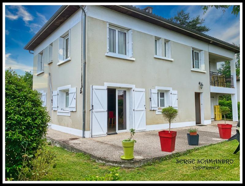 Maison - 140 m² - 6 pièces