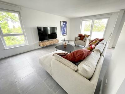 Appartement - 142 m² - 5 pièces