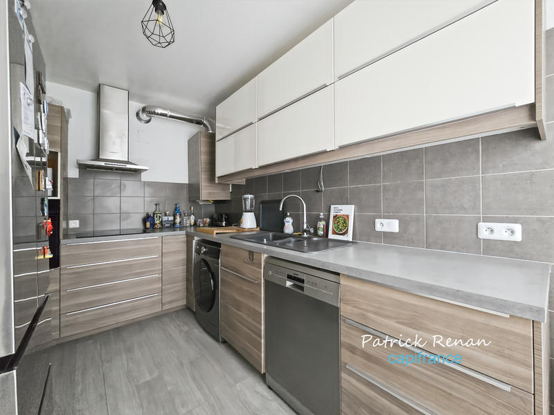 Appartement - 80 m² - 4 pièces