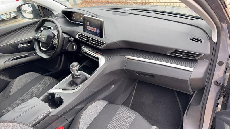 Peugeot 3008 1.2 PureTech 130 Allure