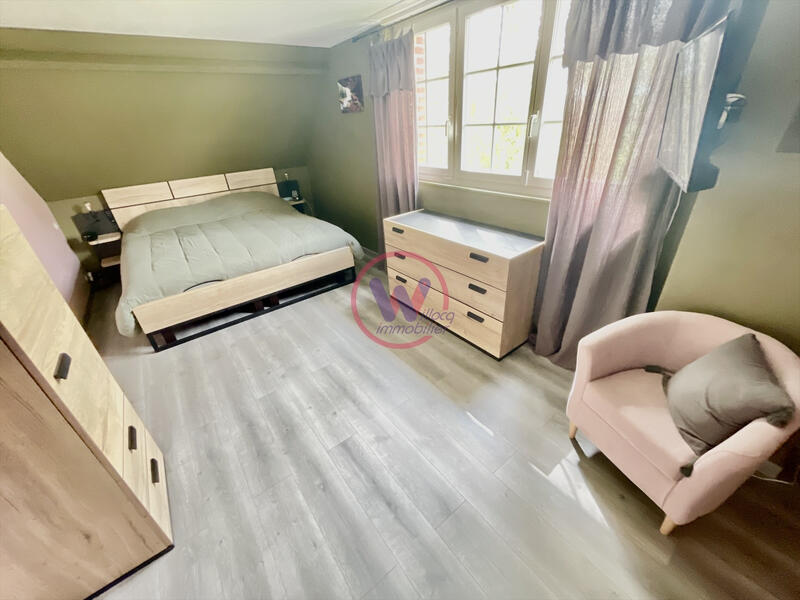 Maison - 168 m² - 6 pièces