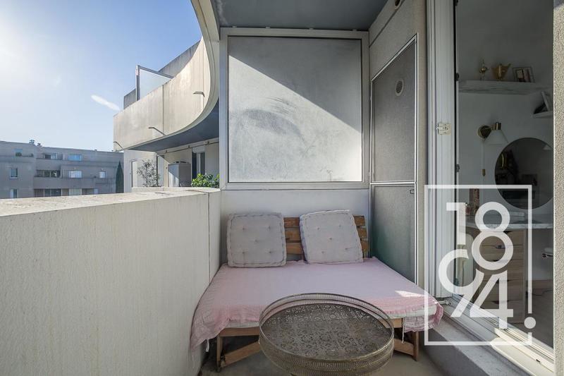 Appartement - 85 m² - 4 pièces