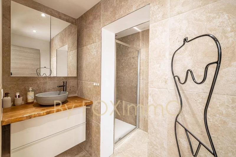 Villa - 178 m² - 6 pièces