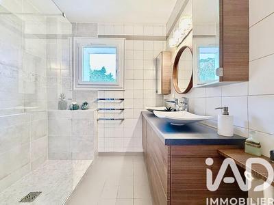 Appartement - 113 m² - 4 pièces