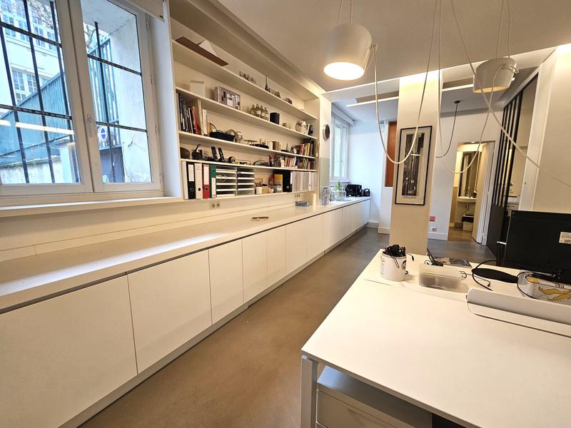 Local commercial - 95 m² - 2 pièces