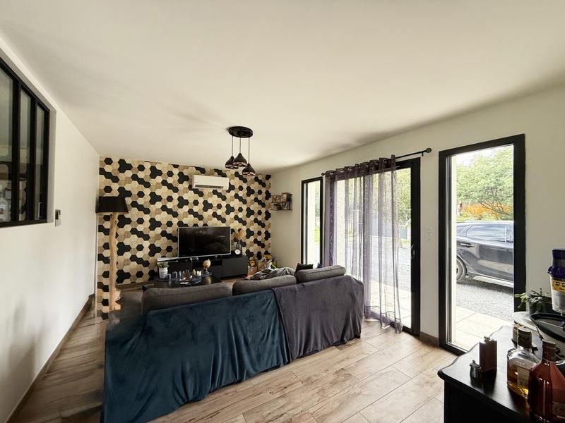 Maison contemporaine - 104 m² - 4 pièces