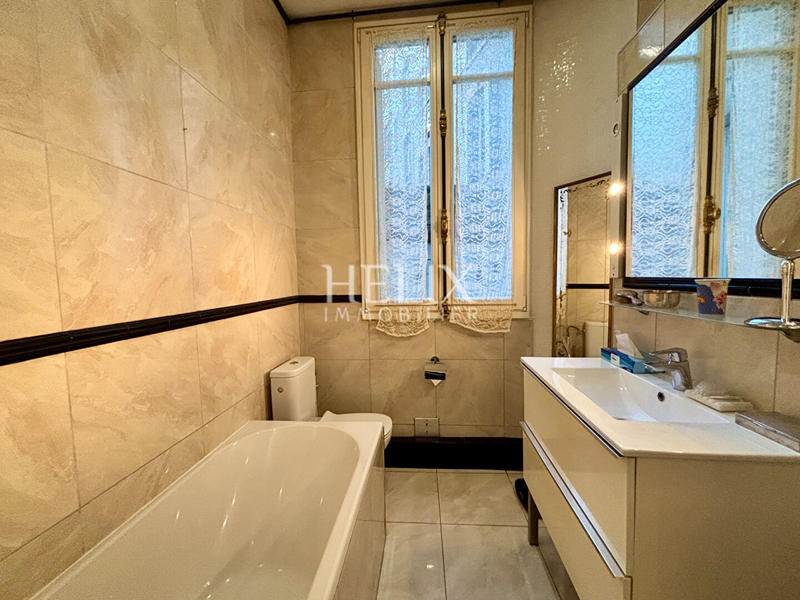 Appartement - 83 m² - 4 pièces