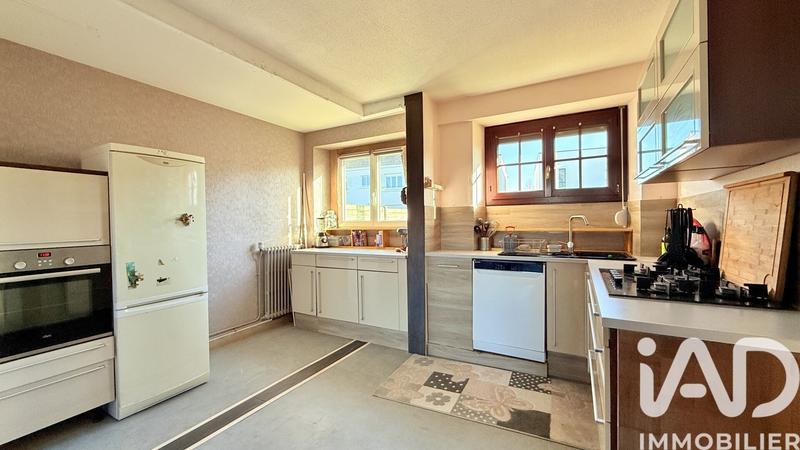 Maison - 135 m² - 6 pièces