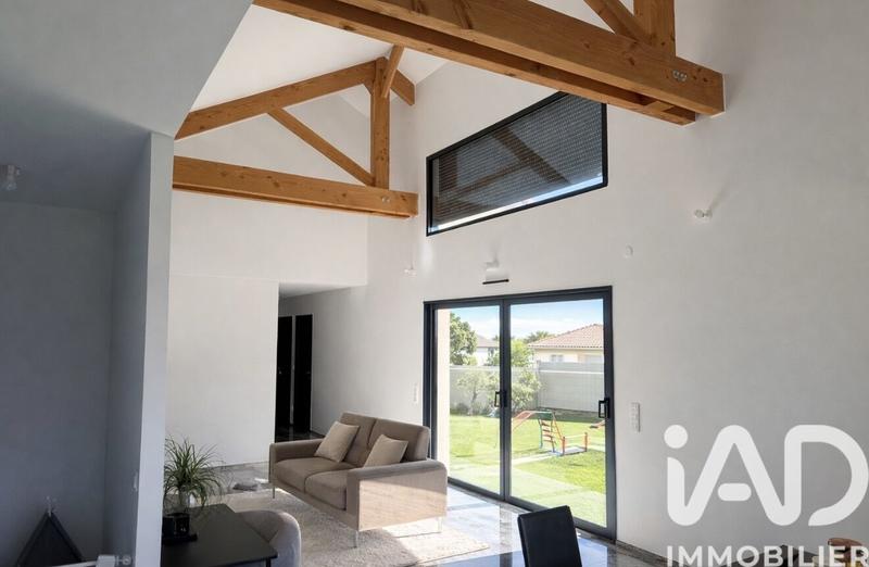 Maison - 150 m² - 5 pièces