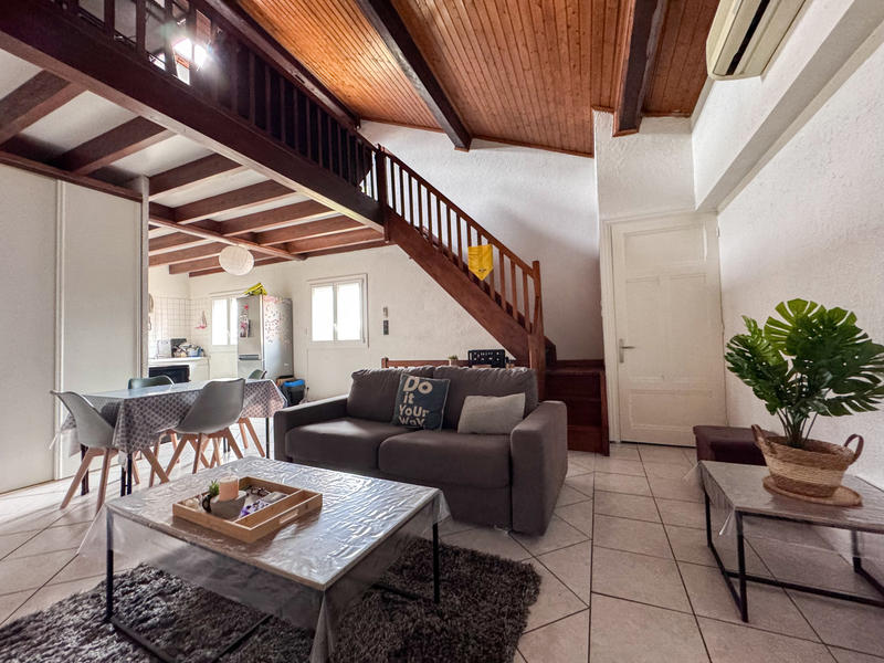 Immeuble - 145 m² - 7 pièces