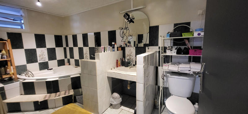 Maison - 144 m² - 5 pièces