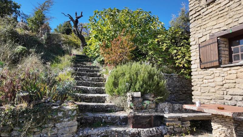 Propriété - 273 m² - 10 pièces