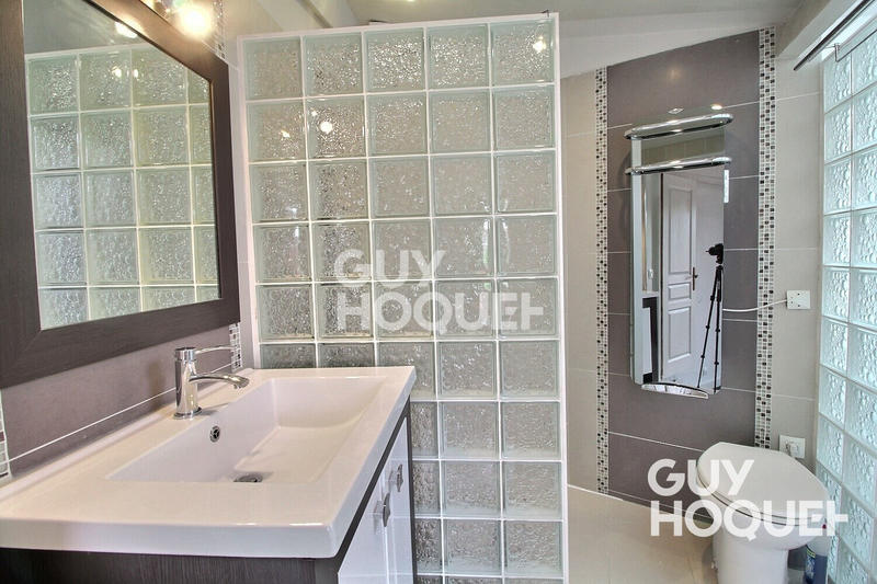 Maison - 83 m² - 4 pièces