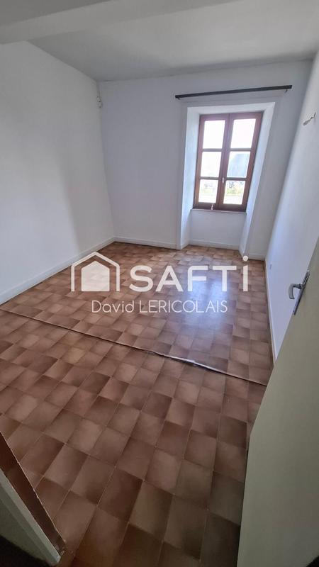 Maison - 215 m² - 10 pièces