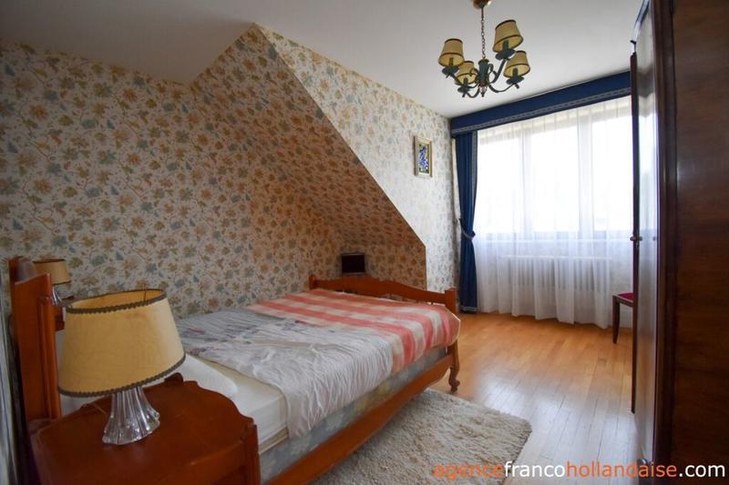 Maison - 122 m² - 6 pièces