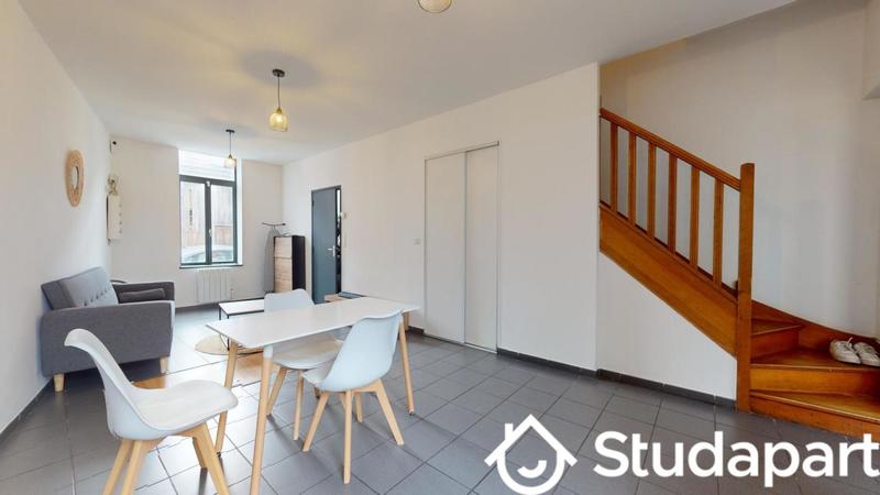 Chambre - 11 m² - 1 pièce