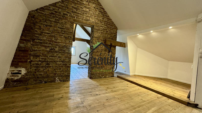 Maison - 225 m² - 7 pièces