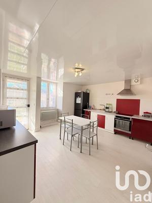 Maison - 130 m² - 4 pièces