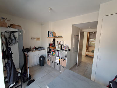 Magasins - 56 m² - 2 pièces