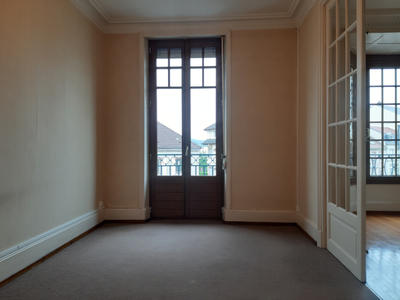 Appartement - 124 m² - 4 pièces