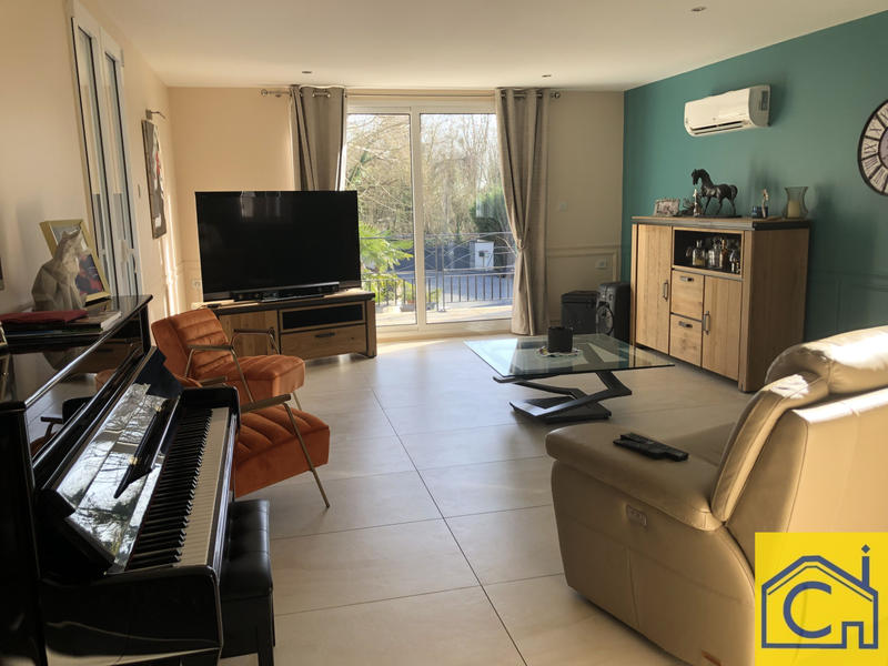 Maison - 190 m² - 6 pièces