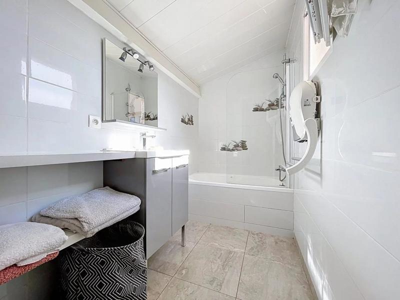 Villa - 184 m² - 4 pièces