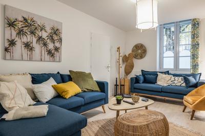 Maison - 241 m² - 12 pièces