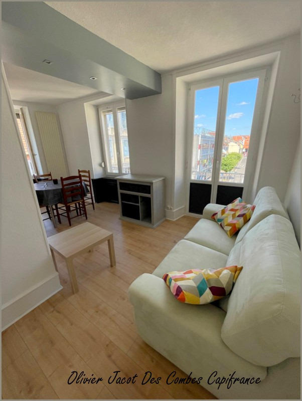 Appartement - 67 m² - 4 pièces