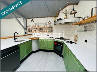 Maison - 180 m² - 8 pièces