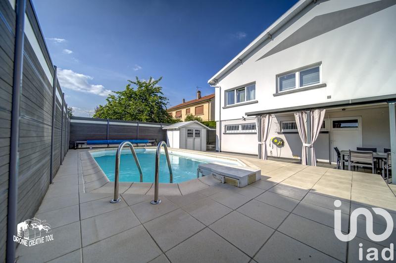 Maison de village - 180 m² - 7 pièces