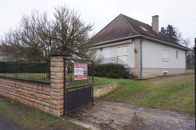 Maison - 98 m² - 4 pièces