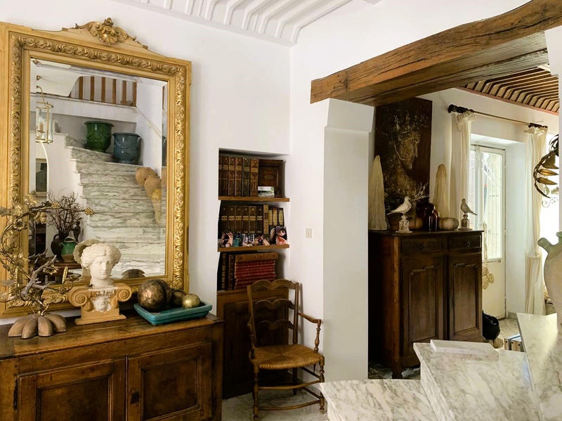 Maison - 320 m² - 12 pièces