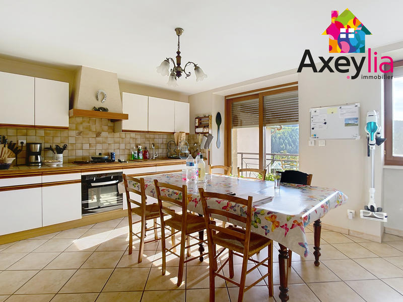 Maison - 125 m² - 5 pièces