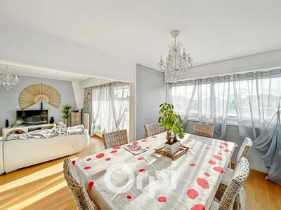 Appartement - 76 m² - 3 pièces