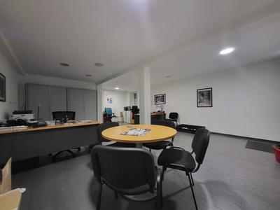 Bureau - 44 m² - 1 pièce