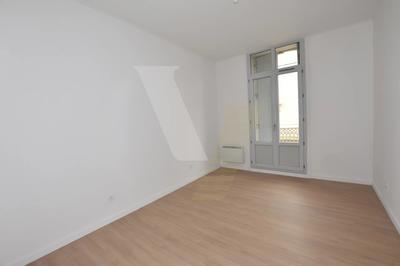 Appartement - 87 m² - 5 pièces