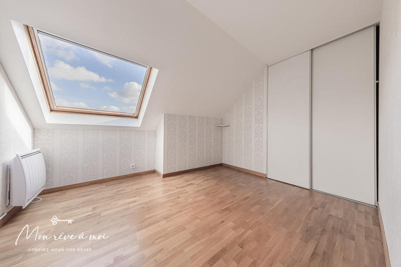 Appartement - 81 m² - 4 pièces