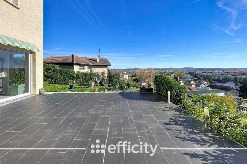 Maison - 134 m² - 5 pièces