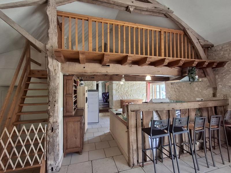 Maison ancienne - 347 m² - 15 pièces