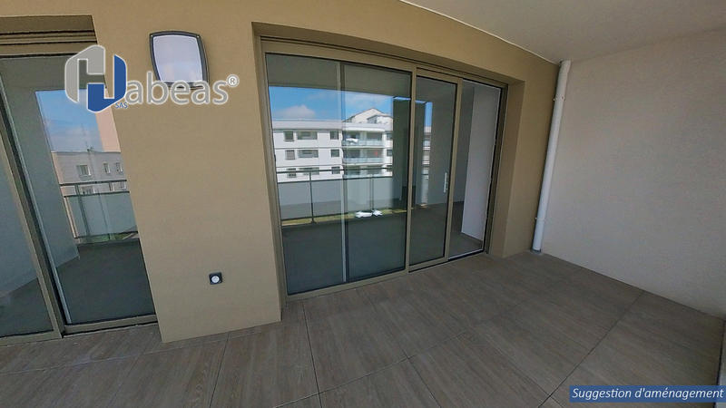 Appartement - 94 m² - 4 pièces