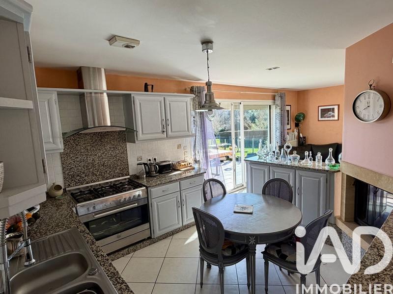 Maison de village - 146 m² - 6 pièces