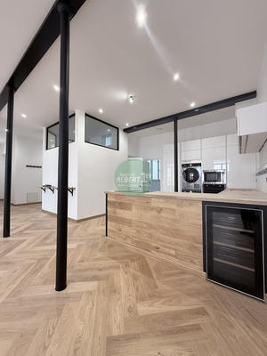 Appartement - 109 m² - 4 pièces