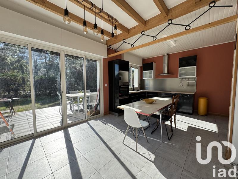 Maison - 122 m² - 7 pièces