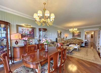 Appartement - 114 m² - 4 pièces