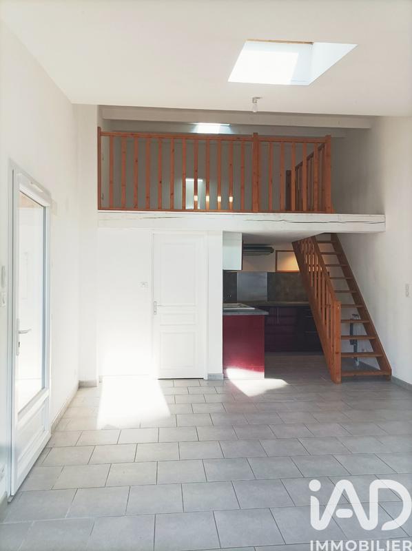 Studio - 30 m² - 2 pièces