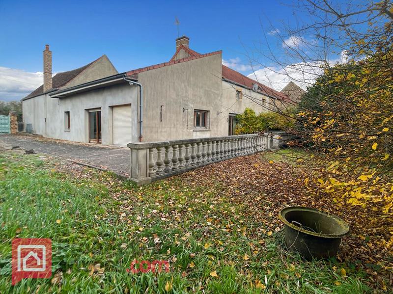 Maison - 263 m² - 9 pièces
